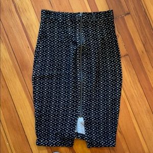 Stretchy Anthropologie (Maeve) zip-front skirt